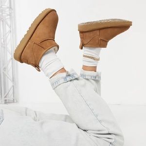 Ultra Mini Ankle boot UGG Chestnut size 7